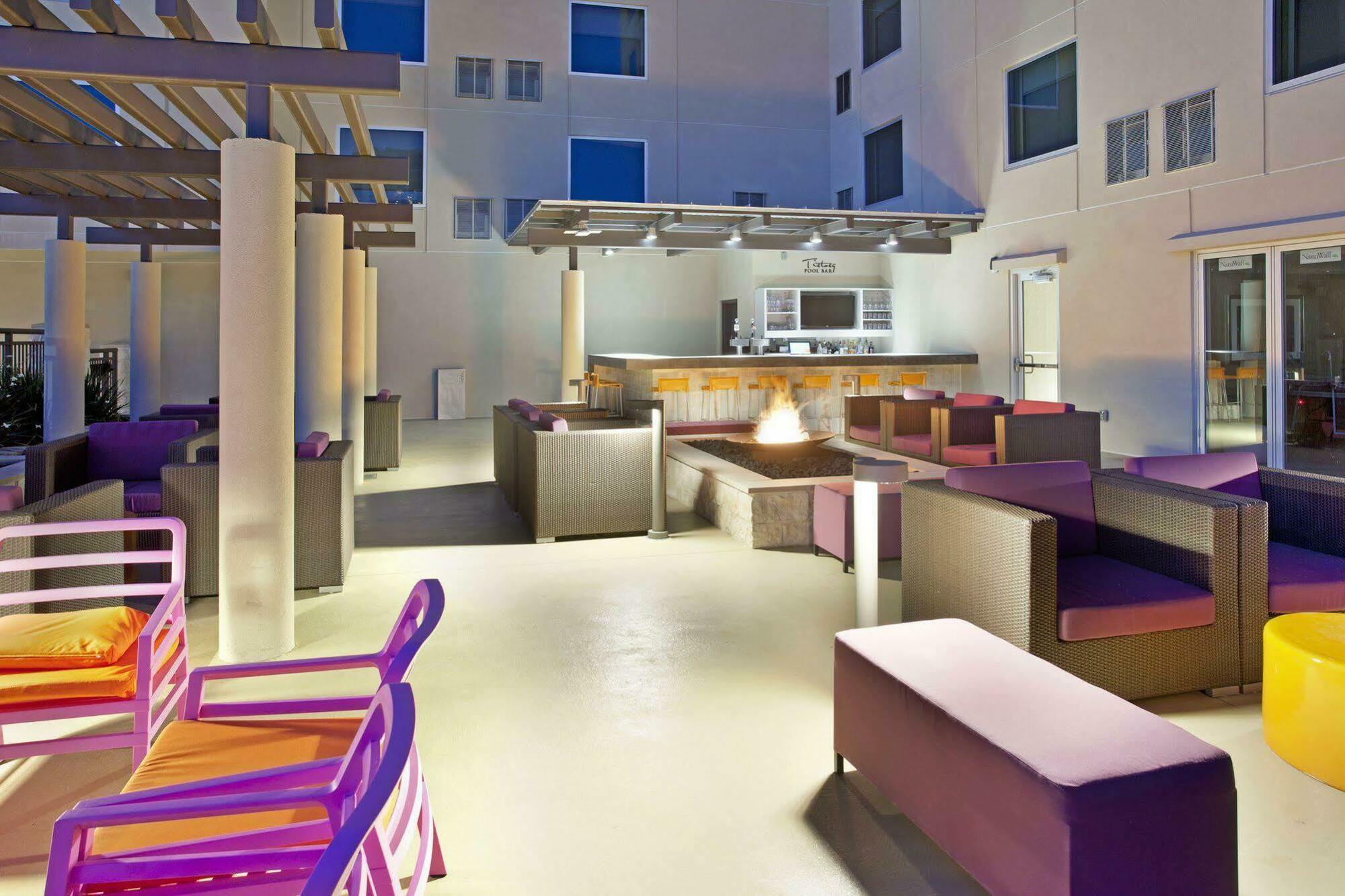 Hotel Indigo Austin Downtown - University By Ihg Eksteriør billede